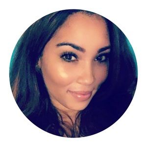 Meet your Posher, Desirae